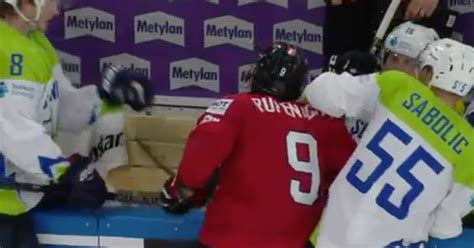 Hockey Player Tries To Cut Open Opponent's Neck With His Skate - Daily Snark