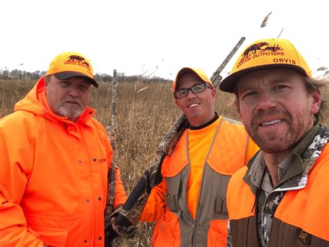 11/8/2019 Iowa Wild Pheasant Hunt 2019 — Barton Outfitters