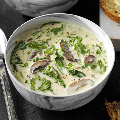 Creamy Spinach Mushroom Soup Recipe: How to Make It