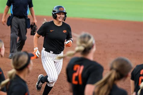 Oklahoma State softball sweeps doubleheader vs. South Dakota State in home opener