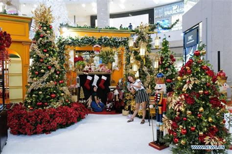 Christmas decorations displayed at shopping mall in Malaysia - Xinhua ...