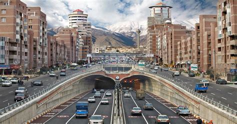 Tehran streets, Iran. [1650x1024] : InfrastructurePorn