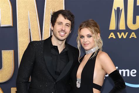 Kelsea Ballerini Reaches Divorce Settlement With Morgan Evans