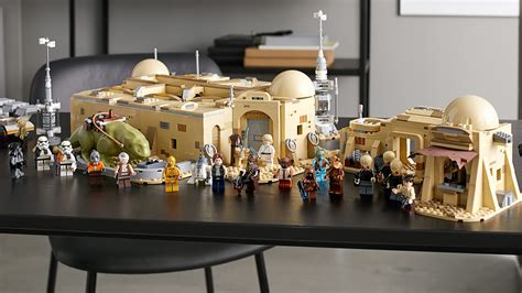 LEGO Star Wars Reveals New Mos Eisley Cantina Set Coming October 1st ...