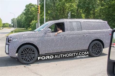 2025 Ford Expedition Will Feature Redesigned Taillights