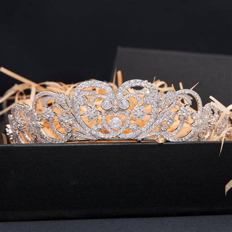 Spencer Tiara Replica – The Royal Look For Less