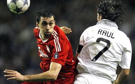 Liverpool full-back Alvaro Arbeloa passes Real Madrid medical as £4m ...