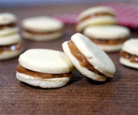 Alfajores (Argentinian Dulce de Leche Cookies) • Curious Cuisiniere