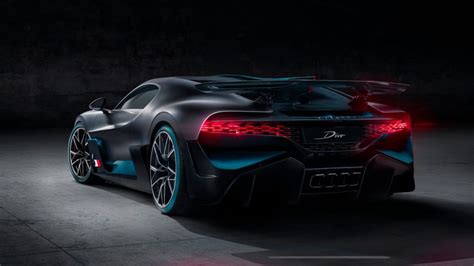 Bugatti Divo unveiled with form-following 3D printed fin tail lights - 3D Printing Industry