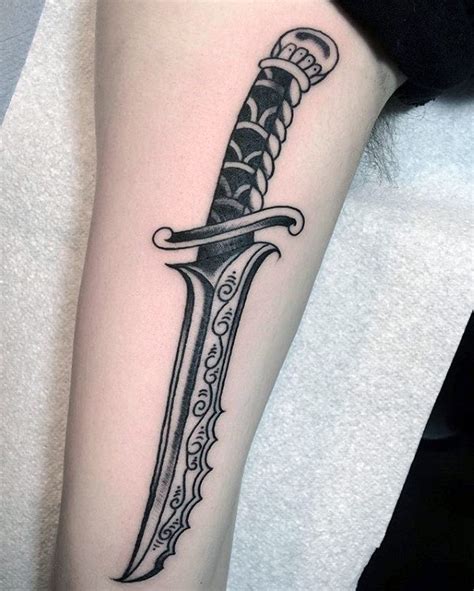 100+ Killer Dagger Tattoos with Meanings and Ideas – Body Art Guru