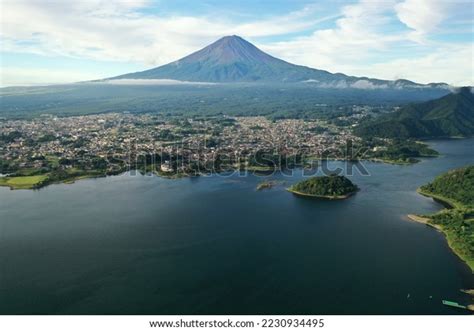 Aerial View Mount Fuji Lake Kawaguchi Stock Photo 2230934495 | Shutterstock