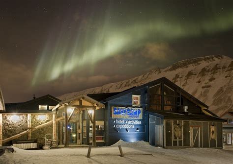 Hotels in Svalbard: Longyearbyen Accommodation for Any Budget