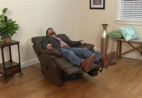 The Best Recliners for Sleeping in 2023 (How to Pick the One for You?)