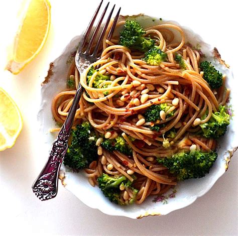 Sew French: Whole Wheat Pasta With Broccoli & Pine Nuts