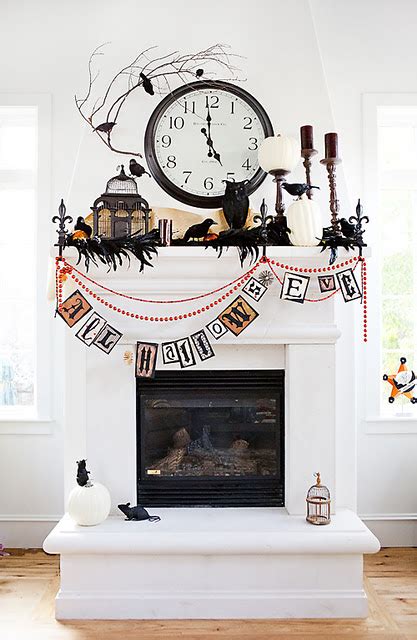 70 Great Halloween Mantel Decorating Ideas - DigsDigs