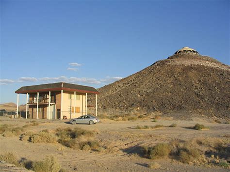 Unique and Brutal House Design - Volcano House - DigsDigs