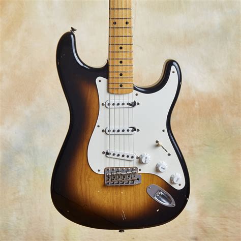 Fender 1955 Buddy Holly Masterbuilt Stratocaster Tribute - CR Guitars