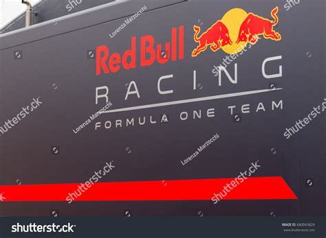 Red Bull F1 Logo