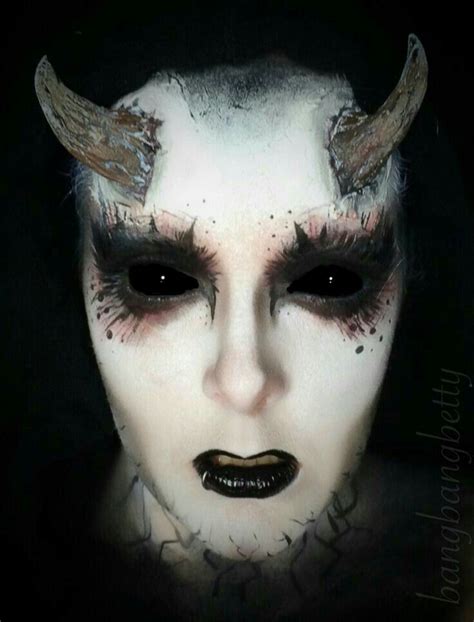 Makeup idea | Creepy makeup, Demon makeup, Halloween makeup