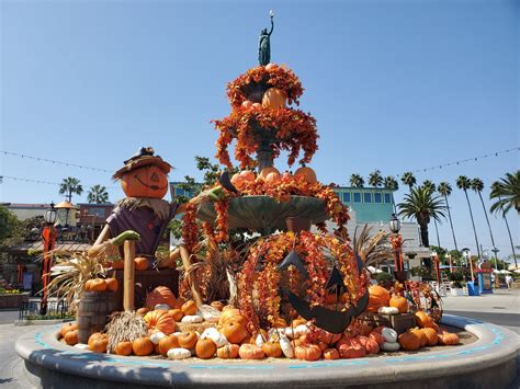 Knott’s Berry Farm Debuts ‘A Taste of Fall-o-Ween’ for the Halloween Season | Thrillnetwork