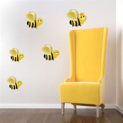 Bumble Bee Wall Sticker Decal Wall Art Buzzing Bees Wall Decor Animal ...