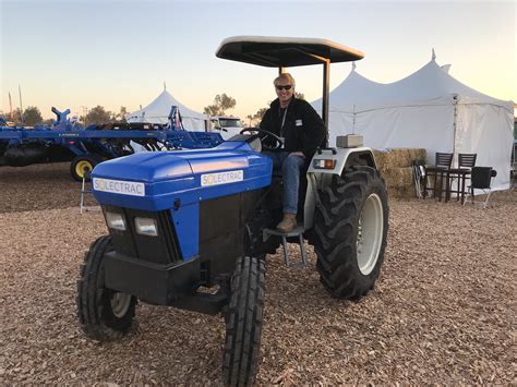 Electric Tractors for Farm Industry - Alternative Energy HQ