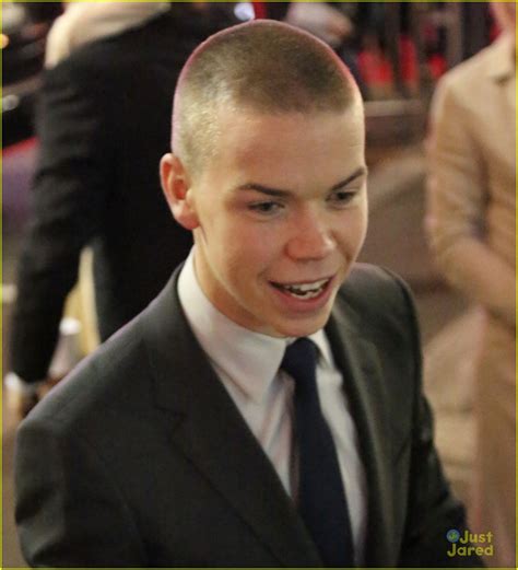 Full Sized Photo of will poulter revenant hollywood premiere pics 05 ...