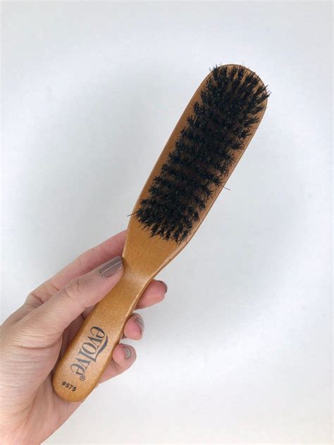 10 Best Combs and Brushes for Curly Hair Types to Buy in 2020 Comb For ...