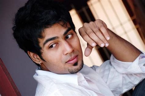 Siddharth Venugopal | Photo poses for boy, Boy photography poses, India ...