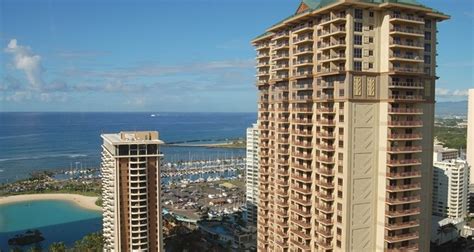 Grand Waikikian Suites by Hilton Grand Vacations - SixSuitcaseTravel