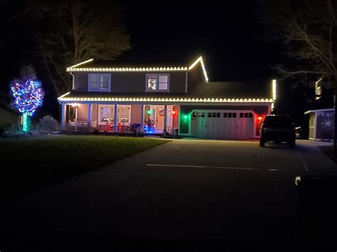 Residential Christmas Lights Near Muskegon - Contact Us