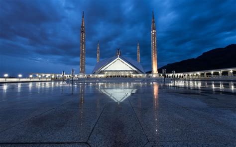 Faisal Mosque in Islamabad: History, Architecture & More | Zameen Blog