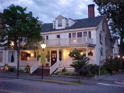 Kennebunk Inn in Kennebunkport, Maine. about 20 steps from the house, & my sister worked here ...