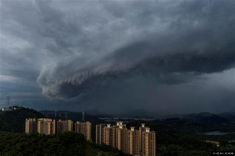 [In Photos] Clouds Sweep Shenzhen Before Typhoon Higos Makes Landfall