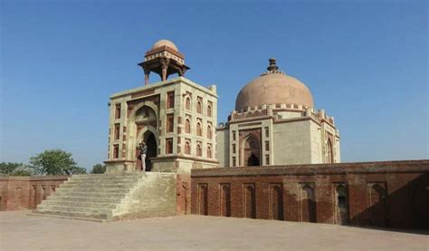 Tomb of Khwaza Khizr - Sonipat - Tomb of Khwaza Khizr의 리뷰 - 트립어드바이저