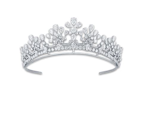 Diamond Tiara by Graff Diamonds | Diamond tiara, Graff diamonds, Sparkle jewelry