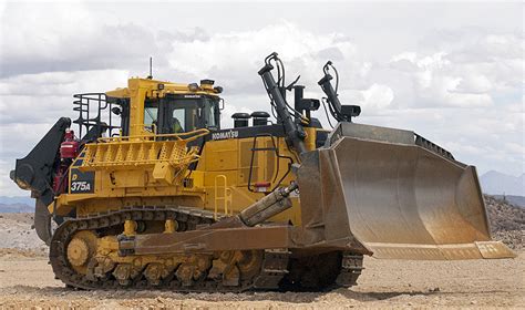 Komatsu's new dozer features 20 per cent more power - Equipment Journal