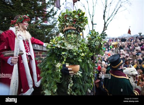 Celebration of Twelfth Night, London, UK 06.01.2013 The Holly Man, Green Man and Bankside ...