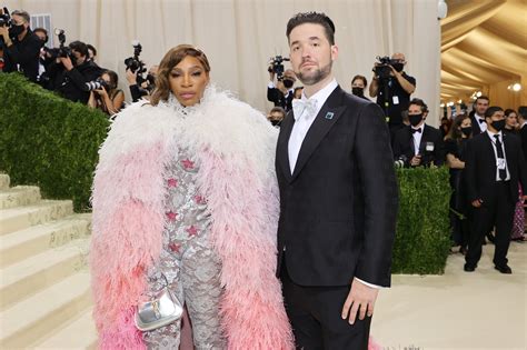 Alexis Ohanian shows off $280,000 NFT he purchased for Serena Williams at 2021 Met Gala | The ...