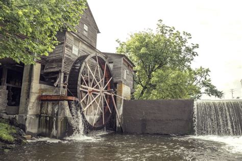 An Inside Look at Old Mill Square - Pigeon Forge, TN