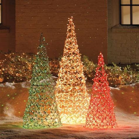 Christmas Decorations Outdoor Ideas 2022 | The Cake Boutique