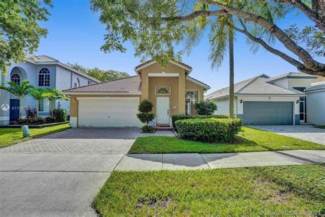 Coconut Creek, FL Real Estate - Coconut Creek Homes for Sale | realtor.com®