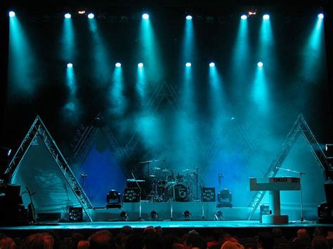 Stage Rock Concert Flood Light | Stage lighting design, Concert stage ...