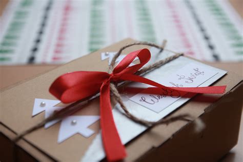 Free Images : writing, blur, flower, red, box, pink, still life, ribbon, close up, art, indoors ...