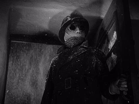 The Invisible Man (1933) - Midnite Reviews