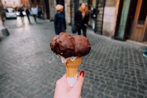 The Absolute 10 Best Places for Gelato in Rome (2020) - An American in Rome