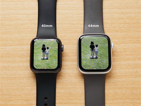 【Apple Watch】40mmと44mmサイズ比較！女性はどちらが使いやすい？両方着けてみた感想(SE,Series 4/5/6) | KERENOR { ケレンオール }