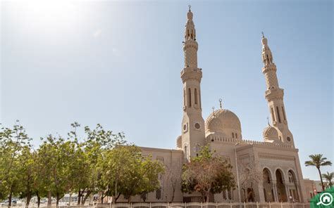 All About Jumeirah Mosque, Dubai: Location, Timings, Guided Tours - MyBayut