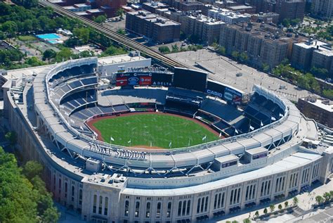 Vaizdas:Yankee Stadium overhead 2010.jpg – Vikipedija