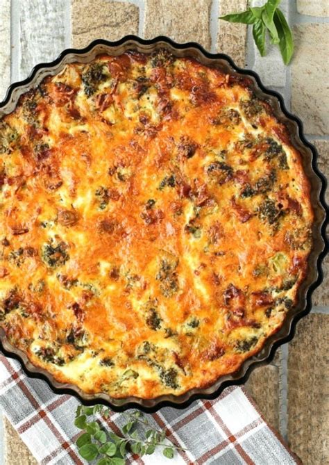 Easy Crustless Bacon Quiche - Broccoli Cheddar Quiche Recipe